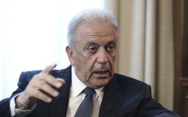 Qatargate: Επείγουσα έρευνα για τις επαφές του Αβραμόπουλου ξεκινά η φον ντερ Λάιεν