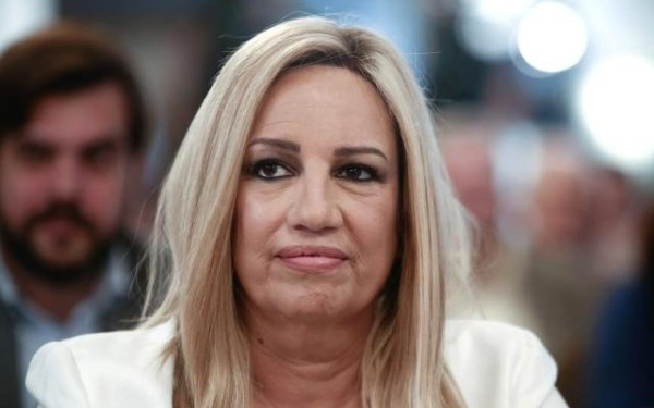 Φ. Γεννηματά: Αδιόρθωτοι, πρόθυμοι και προβλέψιμοι Μητσοτάκης και Τσίπρας