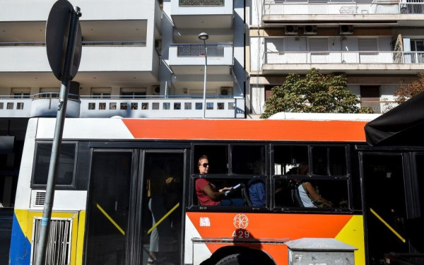 Θεσσαλονίκη: Φθορές σε αστικά λεωφορεία κατήγγειλαν οδηγοί του ΟΑΣΘ