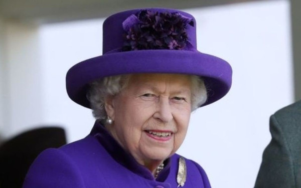 Ένας χρόνος από τον θάνατο της Ελισάβετ: Η συγκινητική δήλωση του Καρόλου και το «χαμένο» πορτρέτο 