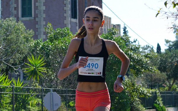 Ηλιάνα Χατζηπαναγιώτη: Το κορίτσι-φαινόμενο των μεσαίων αποστάσεων