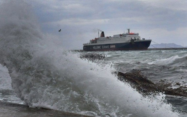 Β. Γάκης: Σε «θολά» νερά η ακτοπλοϊκή σύνδεση Θεσσαλονίκης- Σποράδων