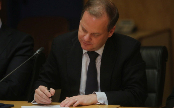 Πιέσεις Καραμανλή στο Συμβούλιο Υπουργών Μεταφορών της Ε.Ε. να μην αυξηθεί το μεταφορικό κόστος