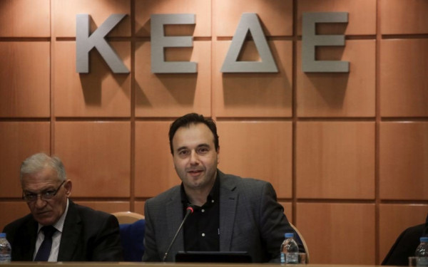 Επιφυλακτικοί οι δήμαρχοι της χώρας με το νομοσχέδιο «ιδιωτικοποίησης» του νερού