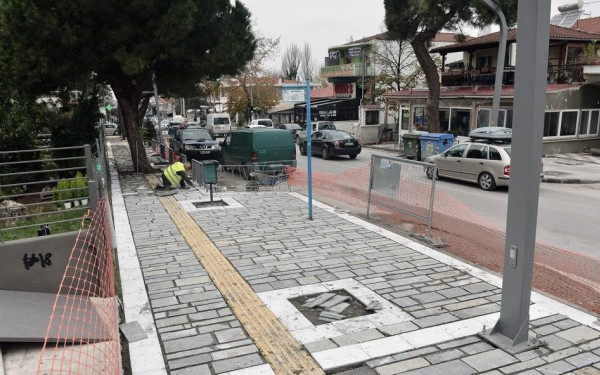 Με απόφαση του Αρείου Πάγου οι δήμοι έχουν την ευθύνη για την επισκευή των πεζοδρομίων