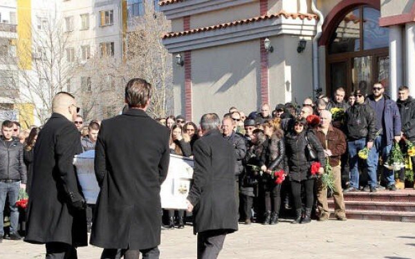 Κηδεύτηκε στη Βουλγαρία ο άτυχος οπαδός (photos+video)