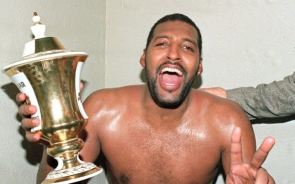 Επτά χρόνια χωρίς τον μεγάλο Ρόι Τάρπλεϊ (βίντεο)