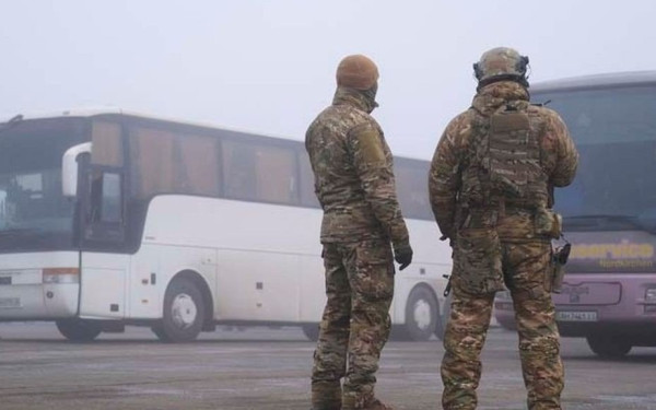 Ανταλλαγή 175 Ουκρανών με 175 Ρώσους αιχμαλώτους πολέμου