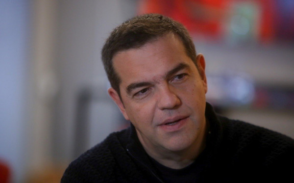 Άνοιγμα των σχολείων, πολυνομοσχέδιο και κάμερες στις τάξεις στο επίκεντρο της συνάντησης Τσίπρα - ΟΛΜΕ