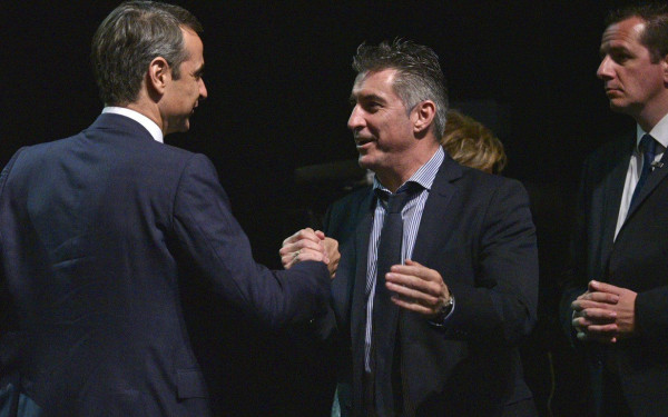 Νομοθετική παρέμβαση της κυβέρνησης υπέρ του ΠΑΟΚ - Διαγράφηκε από τη ΝΔ ο Ζαγοράκης