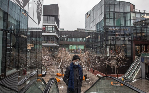 Ο αναπληρωτής υπουργός Υγείας της Κίνας παραδέχεται ότι υπήρξαν "κενά" στο κινεζικό σύστημα υγείας