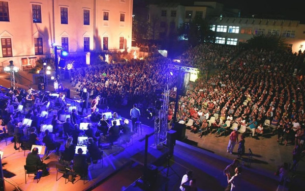 Θεσσαλονίκη: Αναβάλλεται η σημερινή μεγάλη συναυλία στη Μονή Λαζαριστών