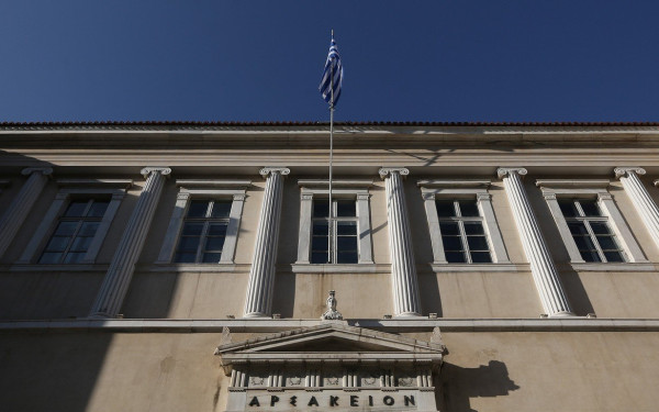 Δικάζεται την Παρασκευή στο ΣτΕ ο προσδιορισμός του φόρου με βάση το τεκμαρτό εισόδημα των ελευθέρων επαγγελματιών