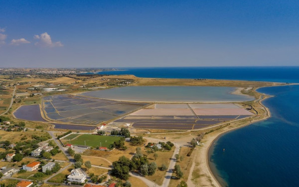 ΤΑΙΠΕΔ: Διαγωνισμός για την «Ακτή και camping Αγ. Τριάδας» στο Δήμο Θερμαϊκού