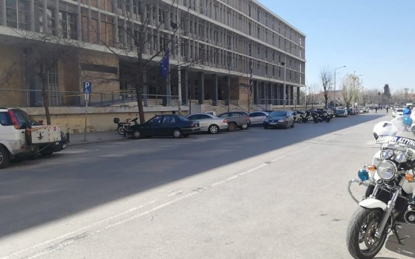 Θεσσαλονίκη: Κάθειρξη 15 ετών και 8 μηνών σε 40χρονο - Σκότωσε 43χρονο γείτονά του γιατί τον ενοχλούσε η μουσική