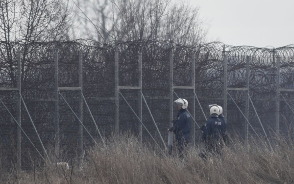 Μ. Μαξίμου: Αποτράπηκε η είσοδος 15.000 ατόμων από τον Έβρο (βίντεο)