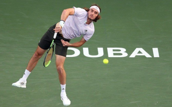 Τένις: Ήττα του Τσιτσιπά στον τελικό του Ντουμπάι από τον Τζόκοβιτς (video)