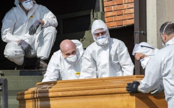 Ιταλία: Έκλεισε το κρεματόριο του Μιλάνου - Δεν μπορεί να διαχειριστεί τον αριθμό των σορών 