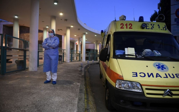 Τσιόδρας: 98 θάνατοι, 33 νέα κρούσματα κορονοϊού