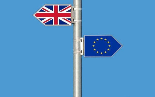 Έρευνα: Μετάνιωσαν το Brexit οι Βρετανοί και θέλουν επανένταξη στην ενιαία αγορά Έρευνα: Μετάνιωσαν το Brexit οι Βρετανοί και θέλουν επανένταξη στην ενιαία αγορά