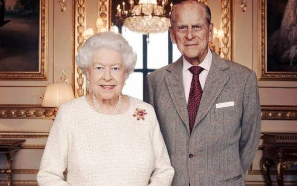 Εξιτήριο για τον πρίγκιπα Φίλιππο μετά από τέσσερις εβδομάδες νοσηλείας 