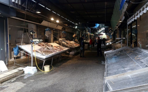 Θεσσαλονίκη: Έκλεψαν 200 ευρώ σε κέρματα από ιχθυοπωλείο στο Καπάνι 