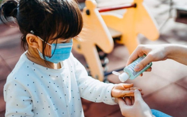 Aυξημένη επαγρύπνηση συνιστούν οι ειδικοί: Τα παιδιά με covid-19 δεν εμφανίζουν μόνο τα τυπικά συμπτώματα  Aυξημένη επαγρύπνηση συνιστούν οι ειδικοί: Τα παιδιά με covid-19 δεν εμφανίζουν μόνο τα τυπικά συμπτώματα