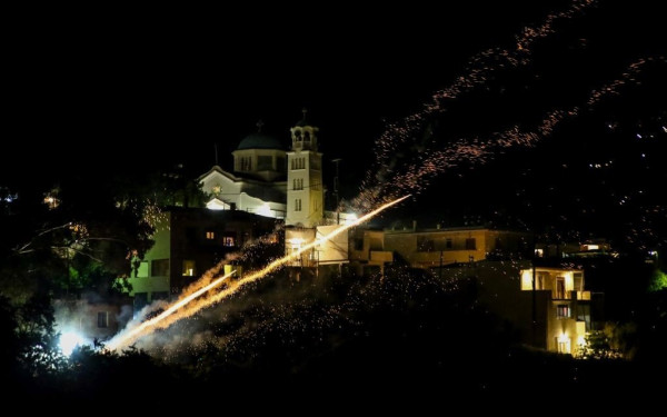 «Μπλόκο» της ΕΛ.ΑΣ. στη Χίο: Κατασχέθηκαν 236 αυτοσχέδιες ρουκέτες ενόψει Πάσχα