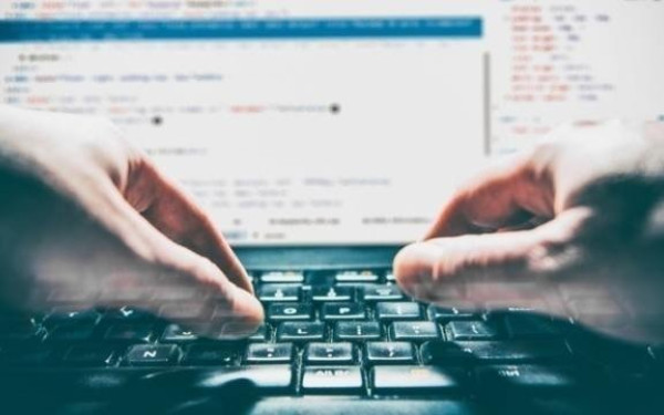 Η Τεχνητή Νοημοσύνη στα χέρια των κυβερνοεγκληματιών: Η νέα πραγματικότητα στον ψηφιακό πόλεμο