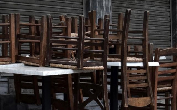 "Κλειστές πόρτες" σε καφετέριες, εστιατόρια και μπαρ στη Θεσσαλονίκη- Τι εξαιρείται