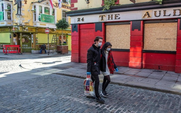 Η Ιρλανδία παρατείνει τα μέτρα καραντίνας έως τη 18η Μαΐου