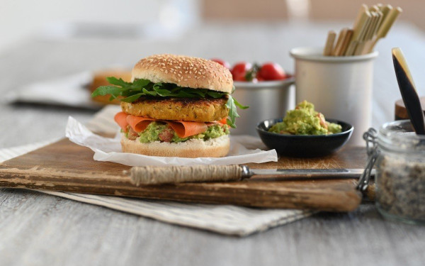 ΠΚΜ: Πρόσκληση εκδήλωσης ενδιαφέροντος για συμμετοχή επιχειρήσεων στη διεθνή έκθεση Plant Based World Expo 2025