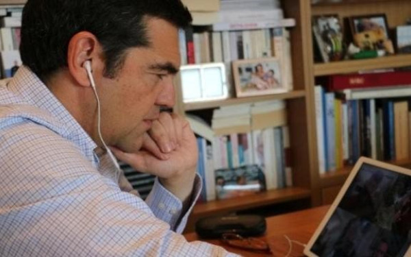 Υπόμνημα στο ΤΧΣ για το πάρε-δώσε των μετοχών της Πειραιώς