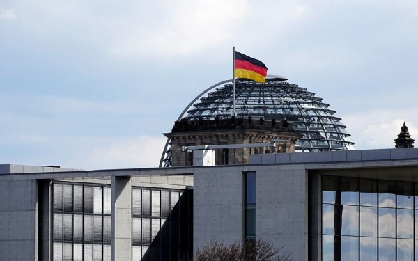 Γερμανία: Ύφεση 0,2% αναμένει η κυβέρνηση για το 2024