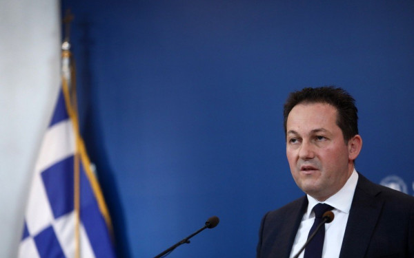 Πέτσας για αφίξεις τουριστών: Ξεκινάμε με προσοχή, είμαστε έτοιμοι