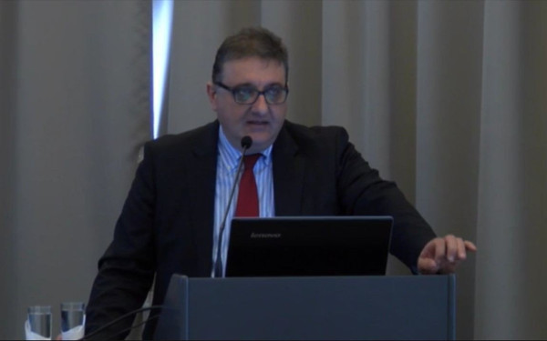 Αθ. Εξαδάκτυλος: Μετά τον εμβολιασμό άνοιξε η όρεξή μου - Οι ειδικοί για το άνοιγμα του λιανεμπορίου (βίντεο)