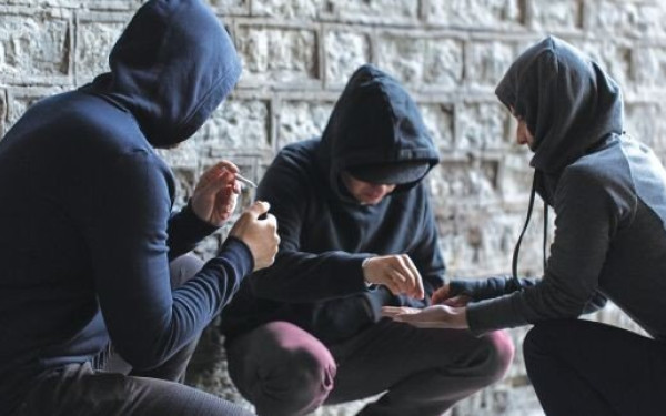 Θεσσαλονίκη: Χειροπέδες σε νεαρό με ποσότητες κάνναβης στην Ευαγγελίστρια