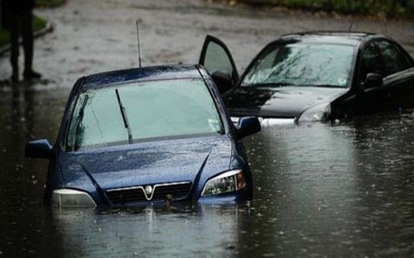 Σρι Λάνκα: 153 νεκροί από τις πλημμύρες και τις κατολισθήσεις