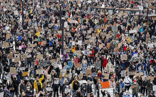 Και ο ρατσισμός είναι μια πανδημία 