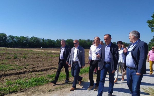 Στο δασικό φυτώριο Λαγκαδά ο Θ. Καράογλου (βίντεο, φωτ.)