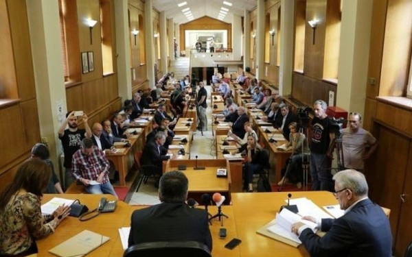 «Καθηλωμένο» στο διαδίκτυο το περιφερειακό συμβούλιο Κεντρικής Μακεδονίας