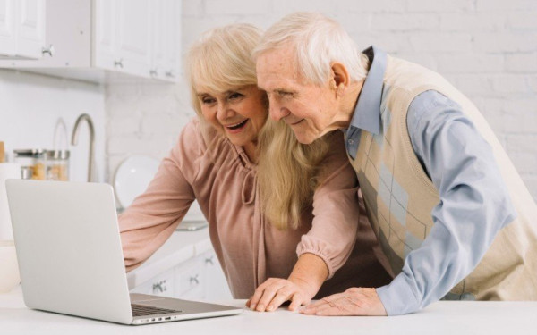 Παγκόσμια Ημέρα Ηλικιωμένων 2025 – Η κοινωνική κατοικία και η ενεργή γήρανση ως απάντηση στις νέες προκλήσεις