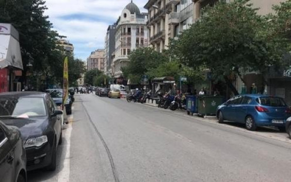 Αντιδράσεις για τα πασαλάκια της Ερμού 