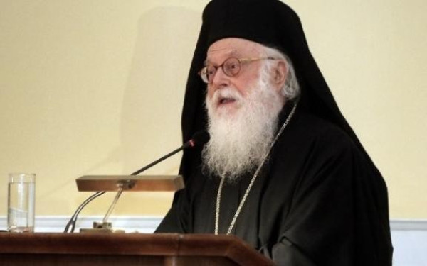 Στην εντατική του "Ευαγγελισμού" ο αρχιεπίσκοπος Αλβανίας Αναστάσιος