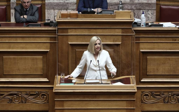 Φ. Γεννηματά: Σκάνδαλο η υπόθεση της τράπεζας Πειραιώς