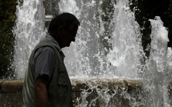 Οι ακραίες θερμοκρασίες κόστισαν τη ζωή 2.300 ανθρώπων στην Ευρώπη Οι ακραίες θερμοκρασίες κόστισαν τη ζωή 2.300 ανθρώπων στην Ευρώπη