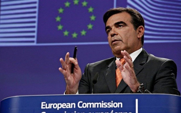 Μ. Σχοινάς: Δέσμευση της Κομισιόν να συνδράμει όπου χρειαστεί μετά τη σιδηροδρομική τραγωδία στα Τέμπη