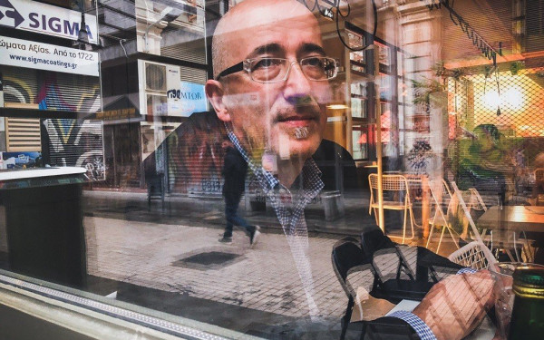 Ηρακλής Παπαϊωάννου: «Η φωτογραφία είναι λίγο σαν το μαχαίρι: πρέπει να προσέξεις από πού θα το κρατήσεις»