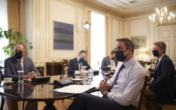 Μητσοτάκης: Ανοίγουμε δραστηριότητες όταν τα κρούσματα υποχωρούν, τις περιορίζουμε όταν αναζωπυρώνονται