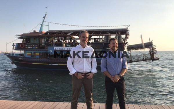 Εν πλω συναυλία με τον... Νίκο Πορτοκάλογλου στον Θερμαϊκό (φωτ.)